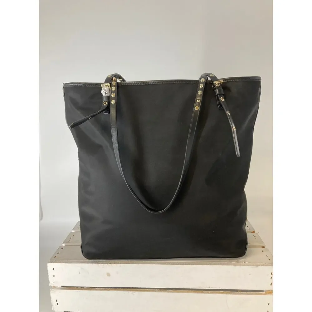 MICHAEL KORS LEILA LARGE BLACK NYLON, LEATHER SHOULDER BAG